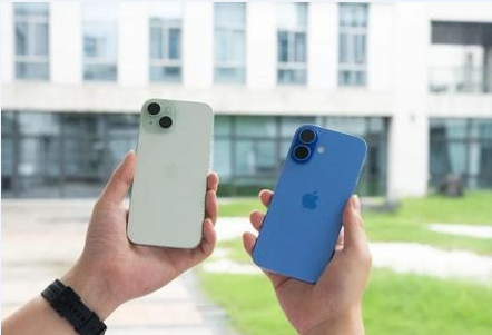 那曲苹果维修点分享iPhone 16 Plus锁屏密码使用手册 